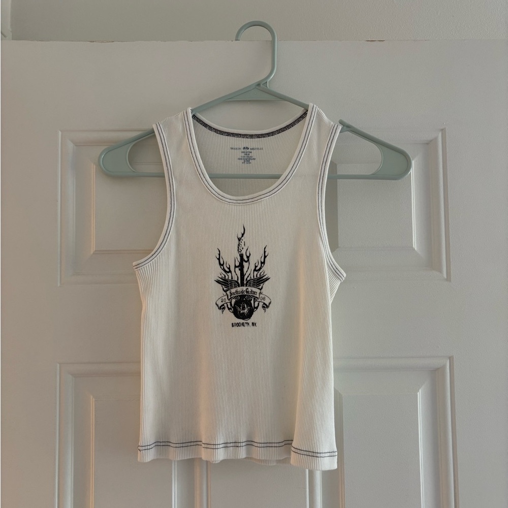 Brandy Melville white cropped tank top with black contrast seams